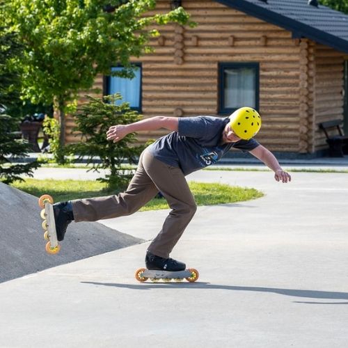 Nauka jazdy na rolkach w Warszawie - wizard skating  średnioza